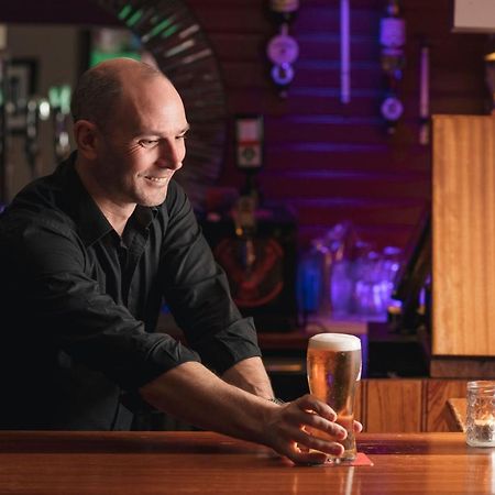 The Wander Inn Bar & Accommodation Kenmare Eksteriør bilde