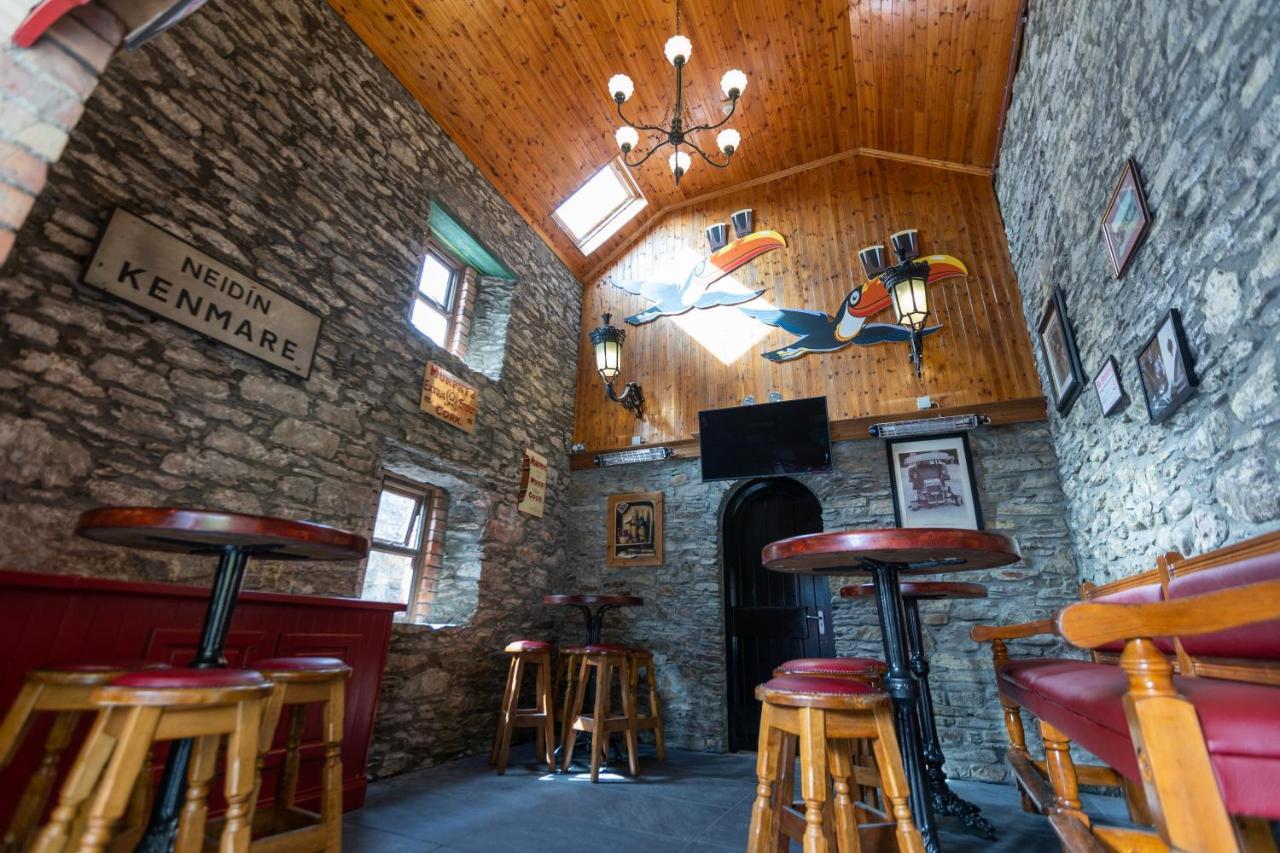The Wander Inn Bar & Accommodation Kenmare Eksteriør bilde